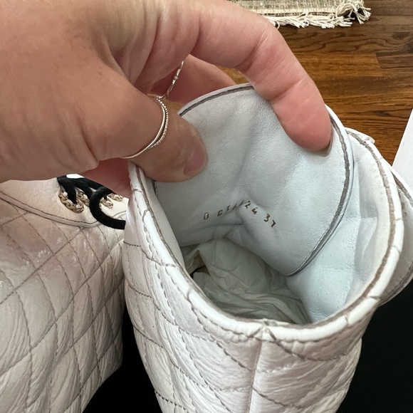 Chanel 20A combat boot 37 - Picture 6 of 7